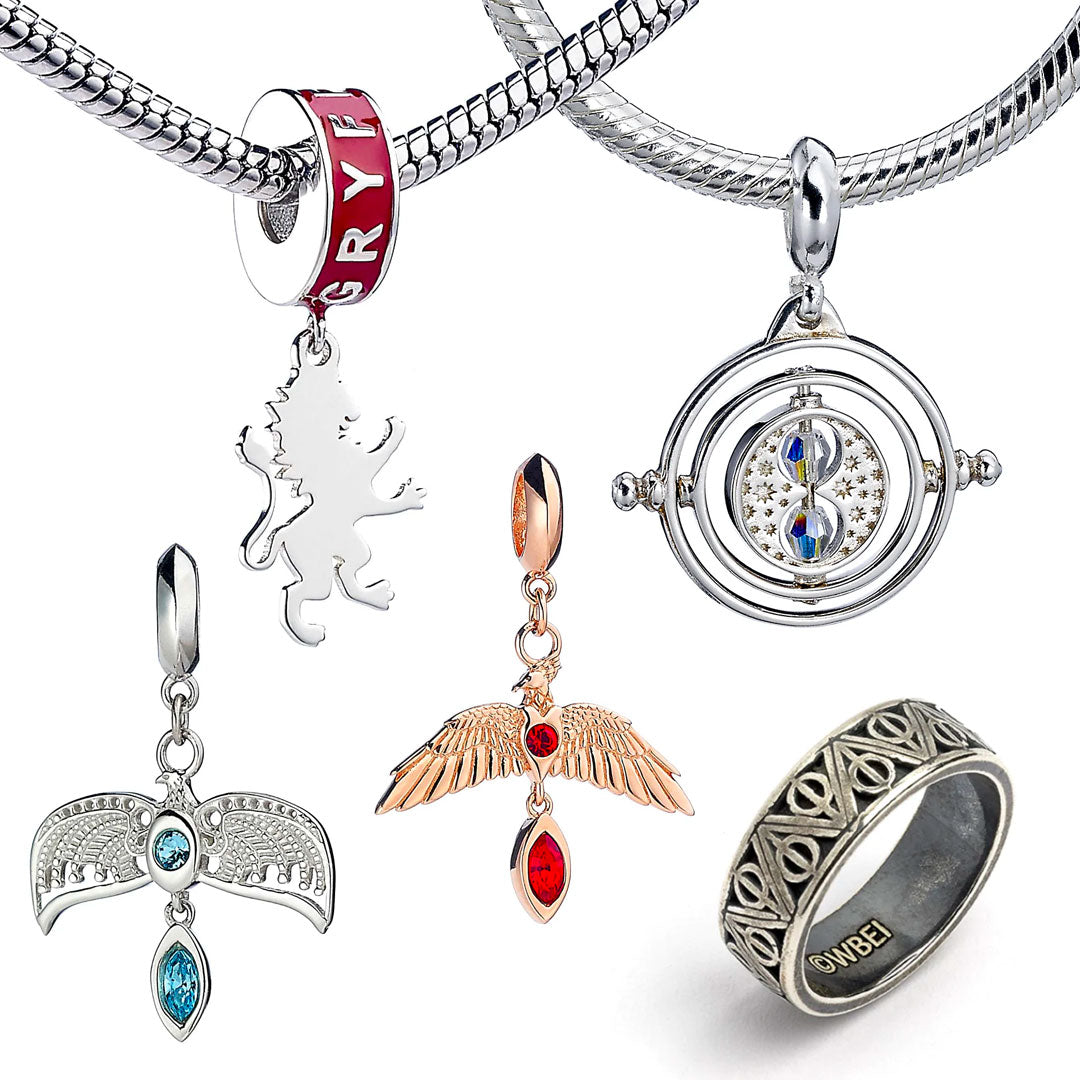 Harry Potter Hogwarts mail hedwig owl winged dangle pendant pandora bead  charm | Pandora beads, Bead charms, Harry potter hogwarts