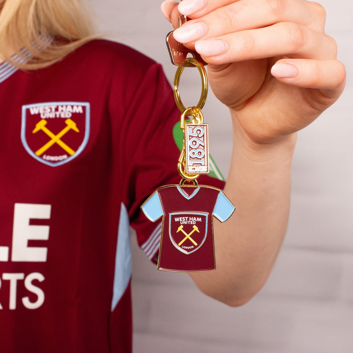 West Ham Shirt with Crest Keyring