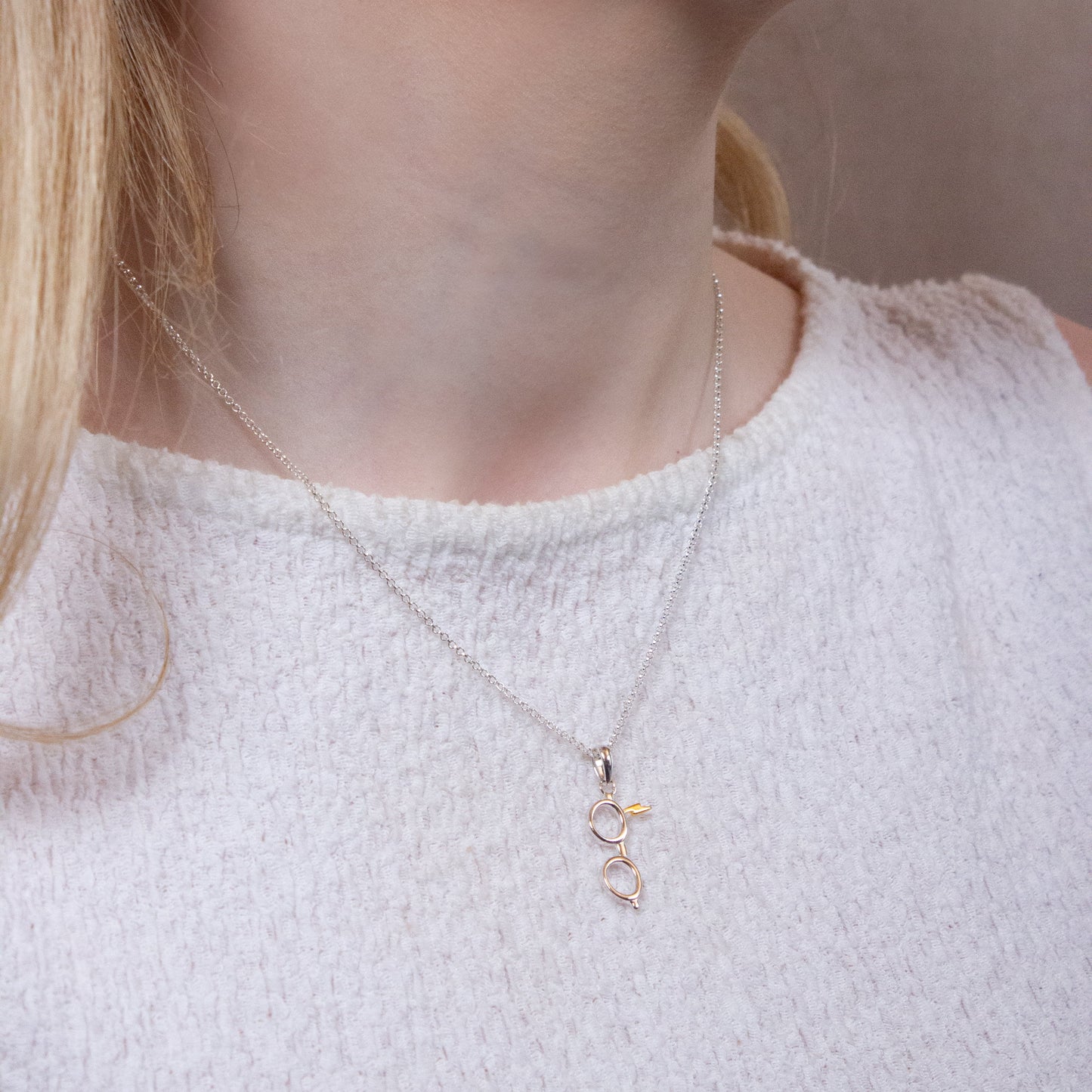 Harry Potter Glasses and Lightning Bolt Scar Glasses Necklace - Sterling Silver