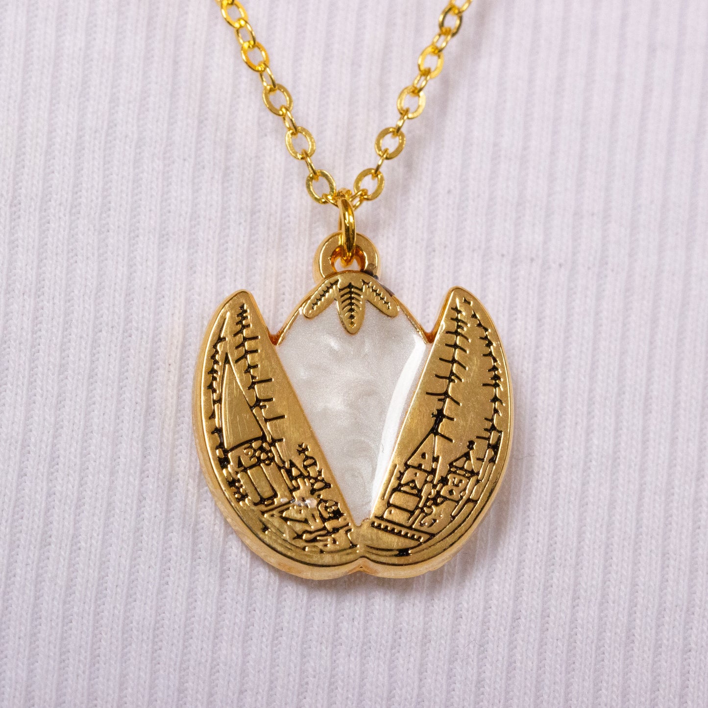 Harry Potter Golden Egg Necklace - Gold