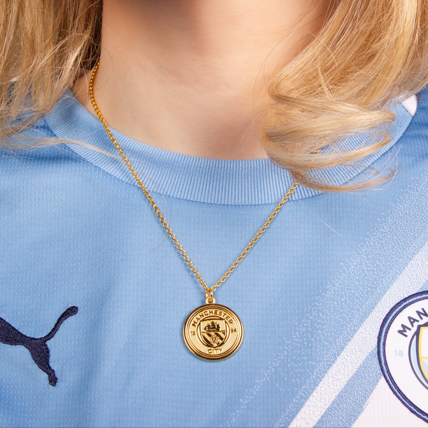 Manchester City Football Club Gold Tone Crest Necklace
